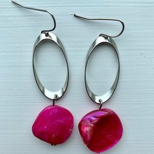 Fuchsia drop earrings